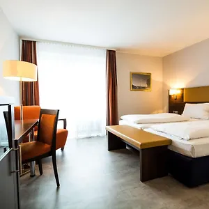 Hotel Domus ***